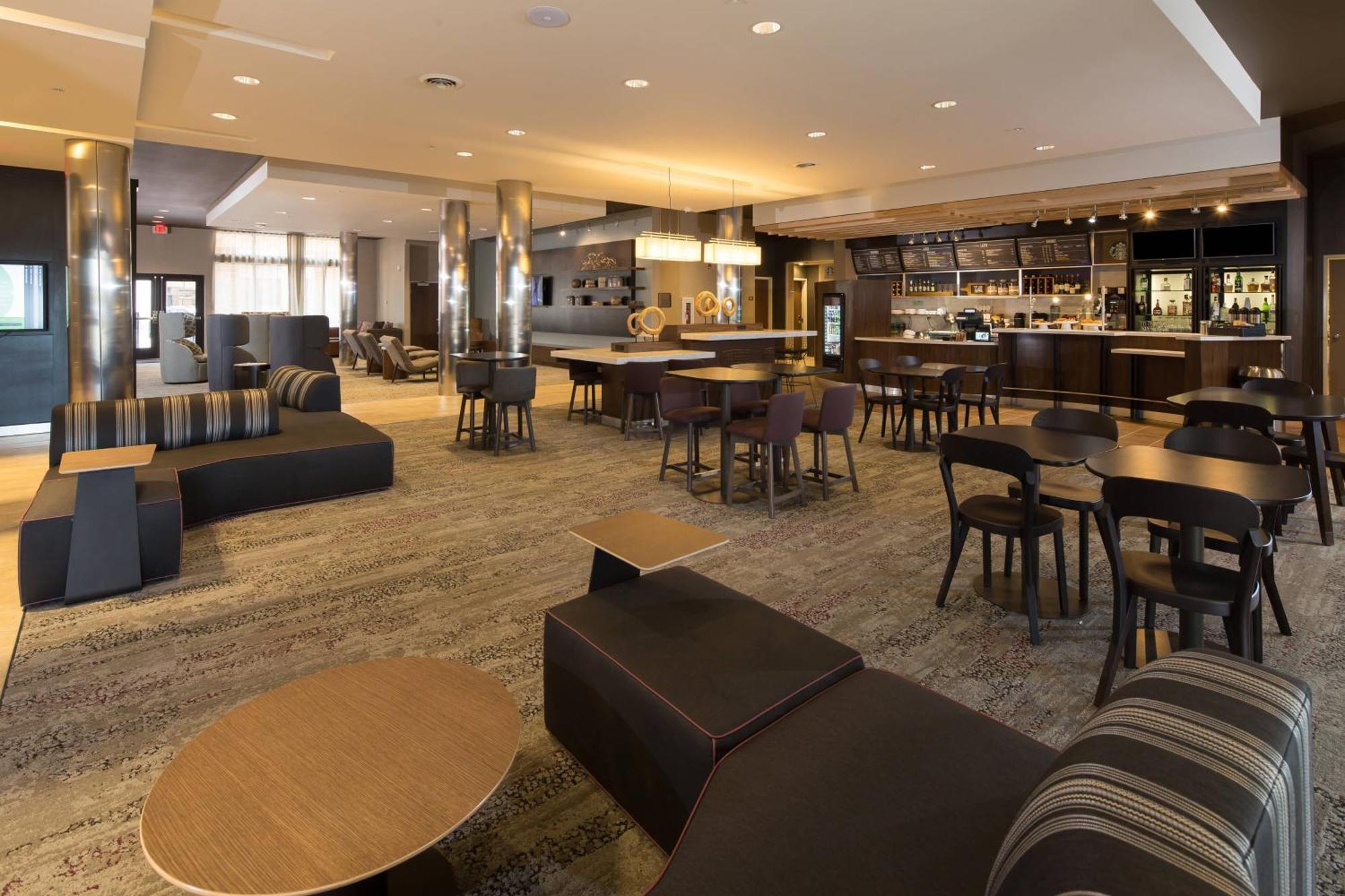 Courtyard Bay City Bagian luar foto
